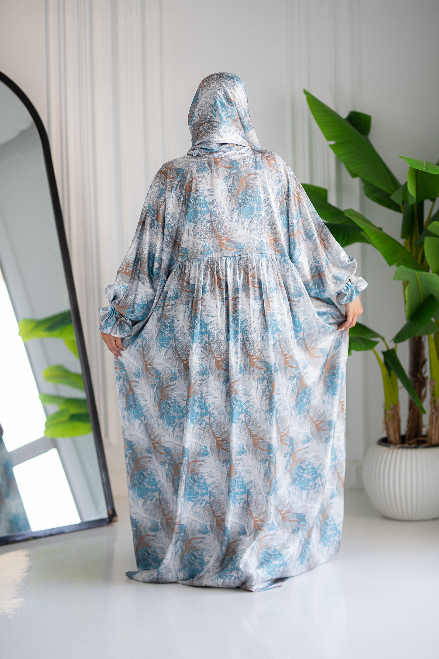 prayer Dress back kashkash